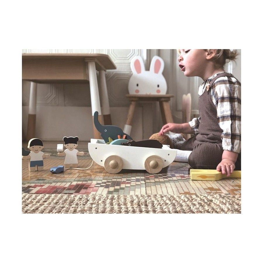 Tender Leaf Toys Дерев'яний корабель для потягування тварин