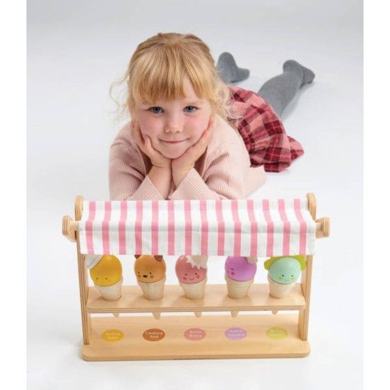Tender Leaf Toys A mini ice cream parlor with ice cream cones