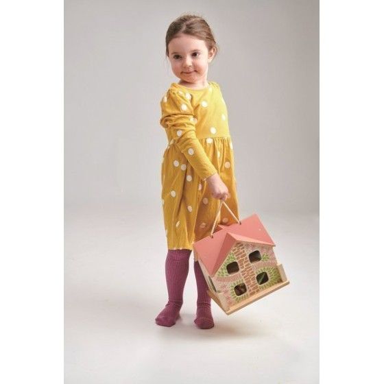 Tender Leaf Toys Una casa forestal portátil con equipamiento y