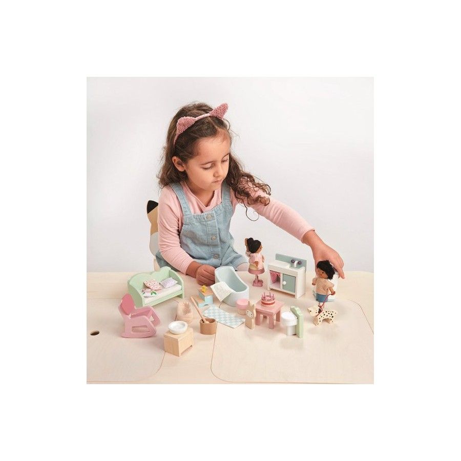 Tender Leaf Toys Eine Reihe von Möbeln für ein Haus
