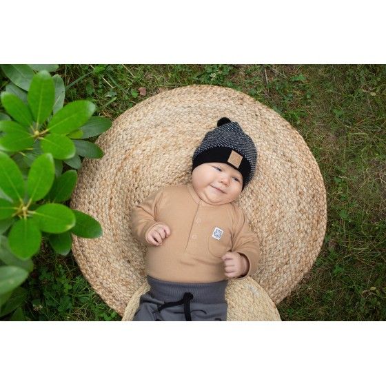Pinokio Le Tigre 62/68 fekete sapka