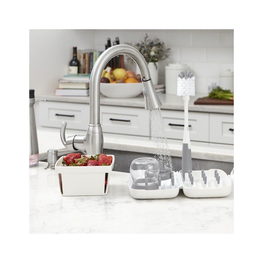 OXO Travel Dryer with Grey Brush