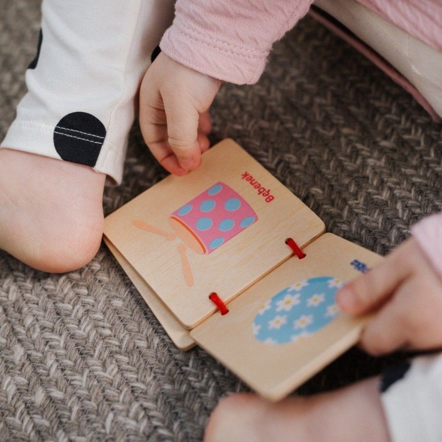 Trefl Apprends à connaître les jouets