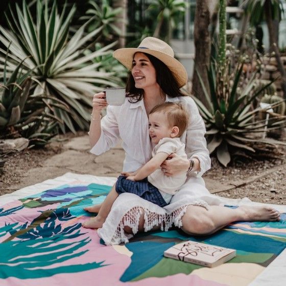 LA MILLOU IS A MINKY-MINKY PICNIC BLANKET