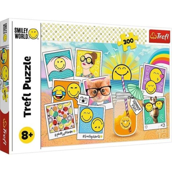 Trefl This is a 300l puzzle. - Smiley on vacation