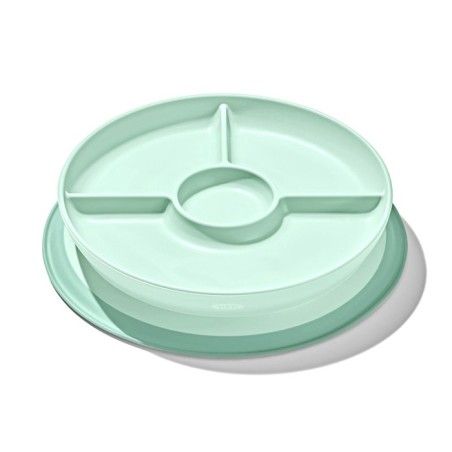 OXO Un piatto condiviso con una ventosa opale in silicone