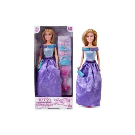 La poupée Natalia à la fête