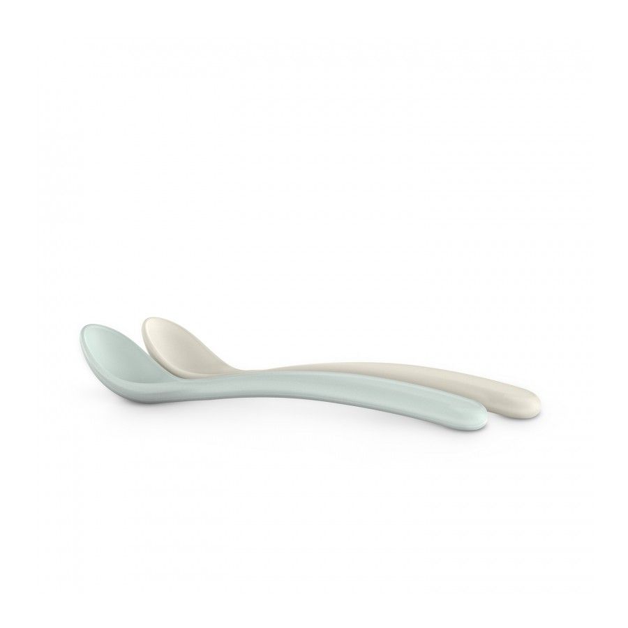 SUAVINEX Cucharas de alimentación de dos paquetes beige y menta.