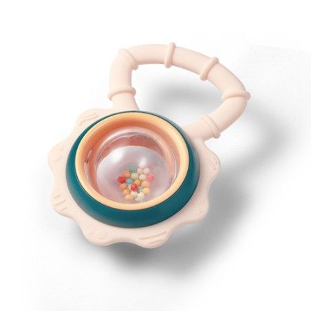 Baby-Rassel mit einem Buckel