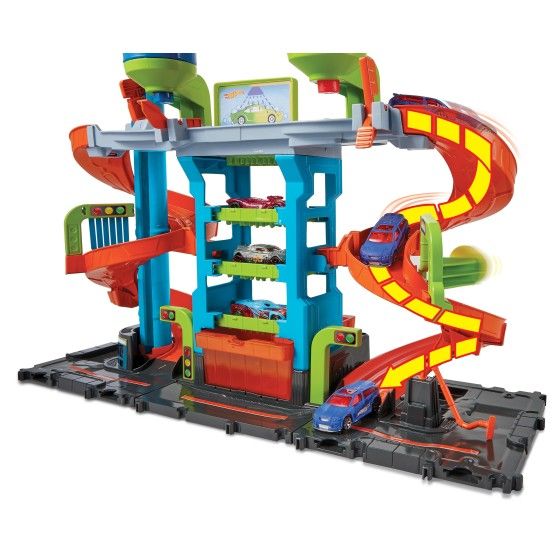 Hot Wheels Myjnia samochodowa Zakręcona megamyjnia HDP05
