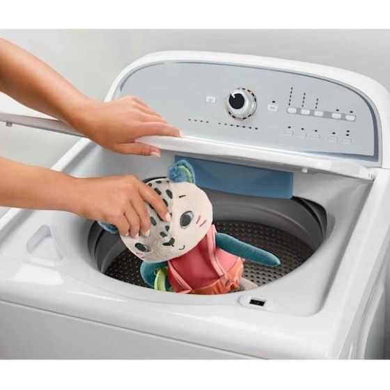Fisher Price Planet Friends Pantera przytulanka sensoryczna
