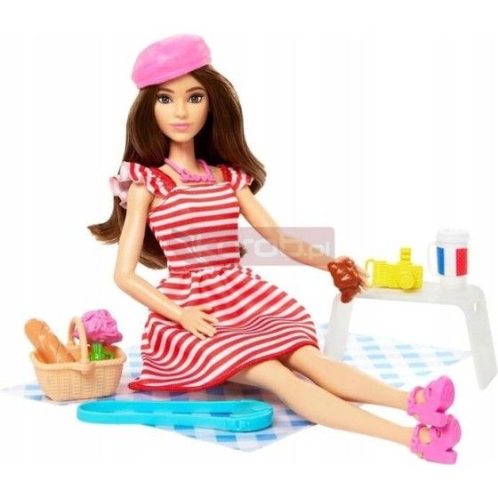 Barbie Lalka Pink Passport Paris ubrania i akcesoria piknikowowe