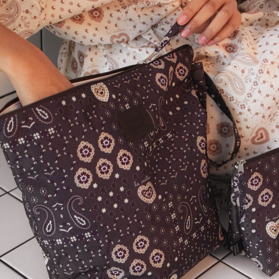 La Millou Kozmetický taška Vodotesná BANDANA CHOCO XL