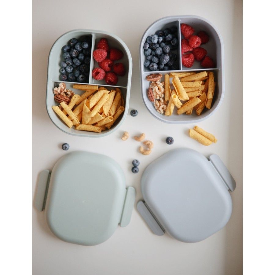 Mushie Lunchbox dla Dzieci Pojemnik na Jedzenie ze Sztućcami Sage