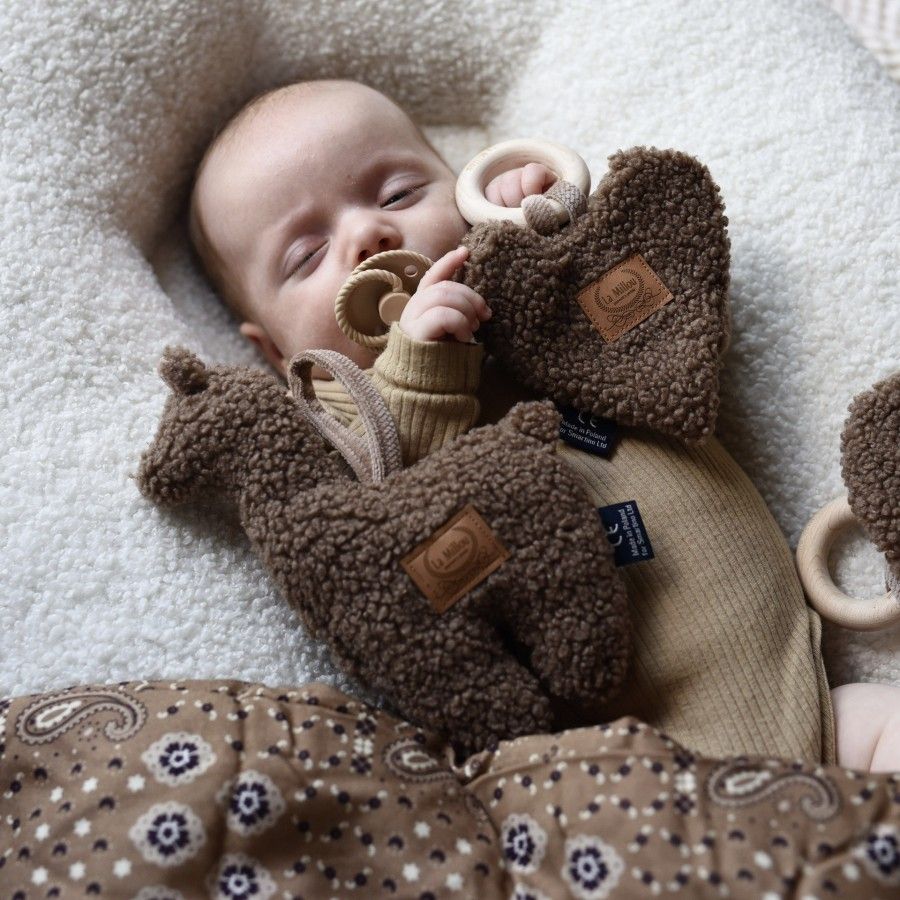 La Millou Gryzak Heart Teddy Bear LATTE