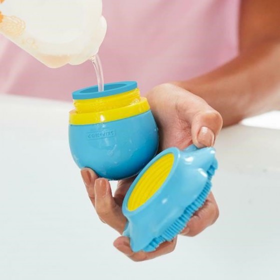 Skip Hop silicone washer dispenser whale Moby
