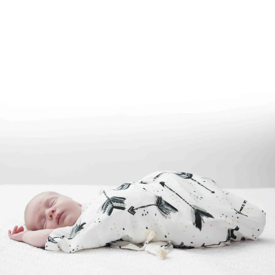 LA MILLOU BY MAJA BOHOSIEWICZ ROUND FRINGE SWADDLE MEDIUM
