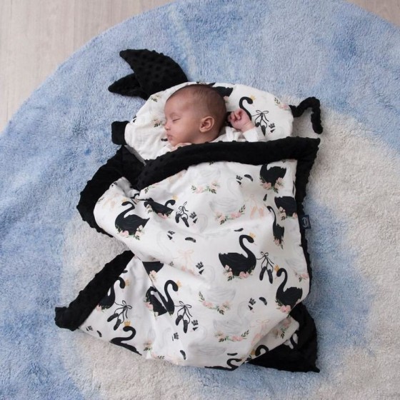 LA baby blanket Millou YOGA Sloths CANDY POWDER PINK