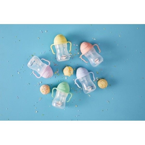 B.BOX UNE CANETTE DE 240 ML DE GLACE BUBBLEGUM À LA PAILLE