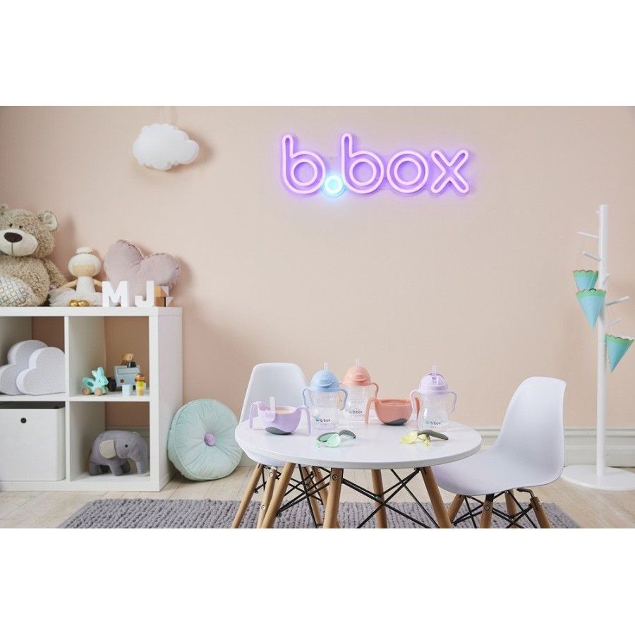 B.BOX UNE CANETTE DE 240 ML DE GLACE BUBBLEGUM À LA PAILLE