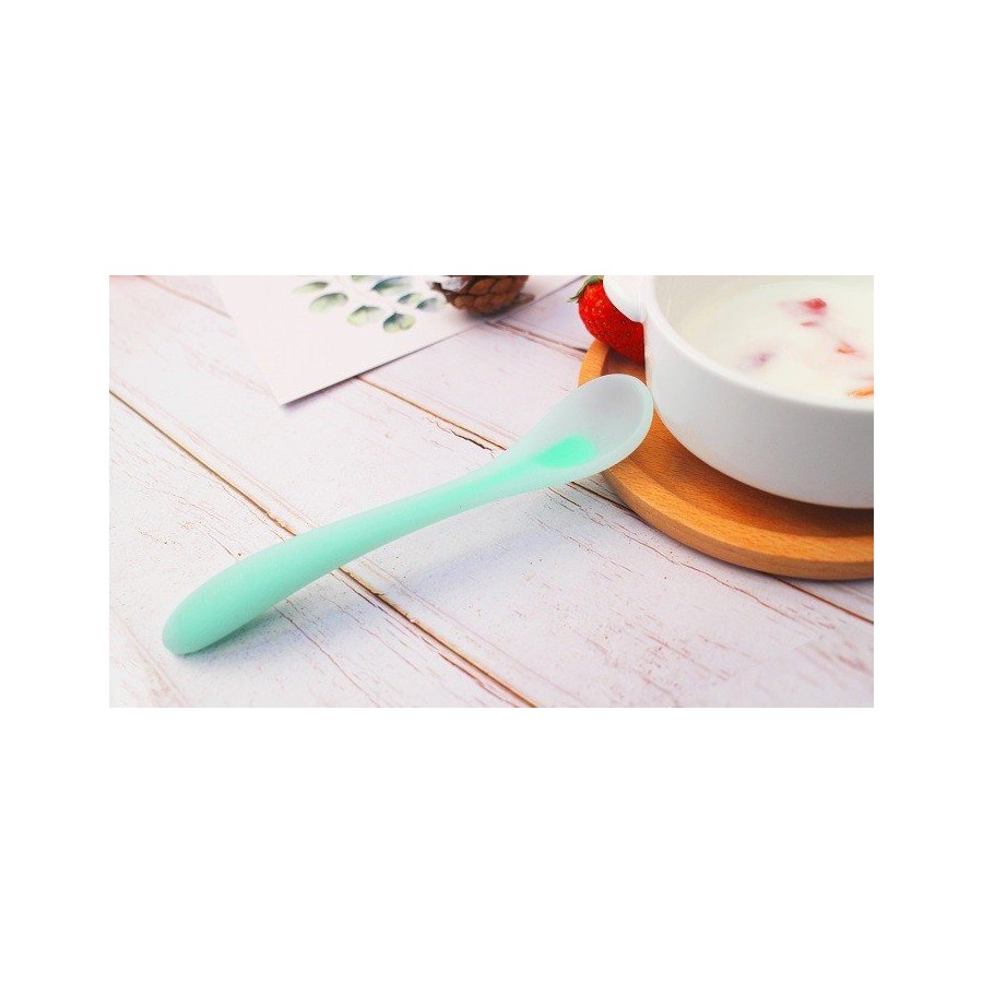 Mombella Spoon Soft Silicone Blue