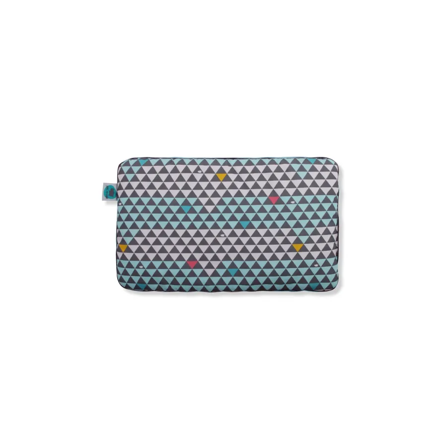 Pink no more 40x25cm triangle and turquoise whale Pink no more 40x25cm triangle and turquoise whale