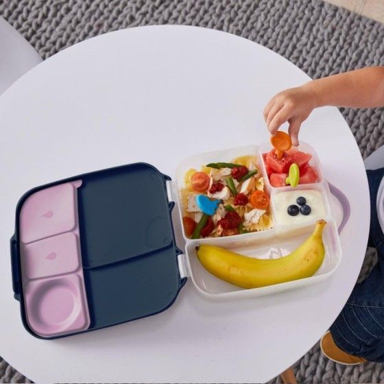 b.box Lunchbox Strawberry Shake