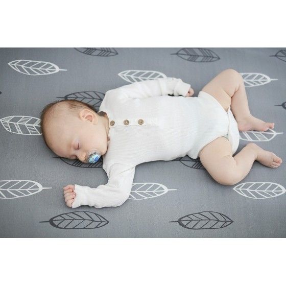 Schlafsbettbettbett 140x70 cm seltsame Federn