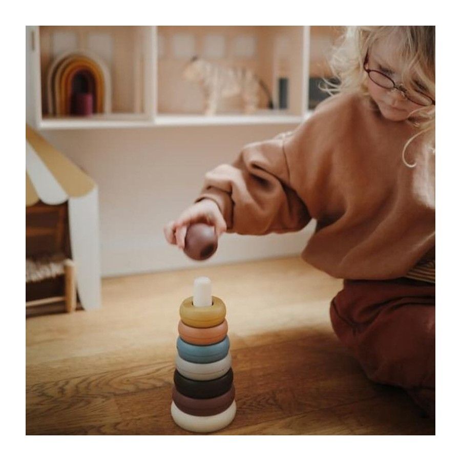 Mushie - Piramidka sensoryczna Ring Tower ORGINAL